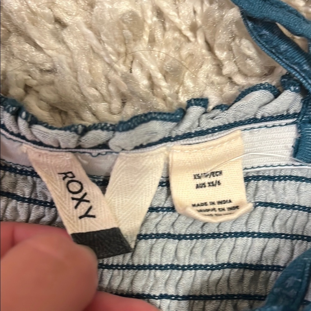 Roxy smocked teal Jumpsuit - Picture 3 of 5